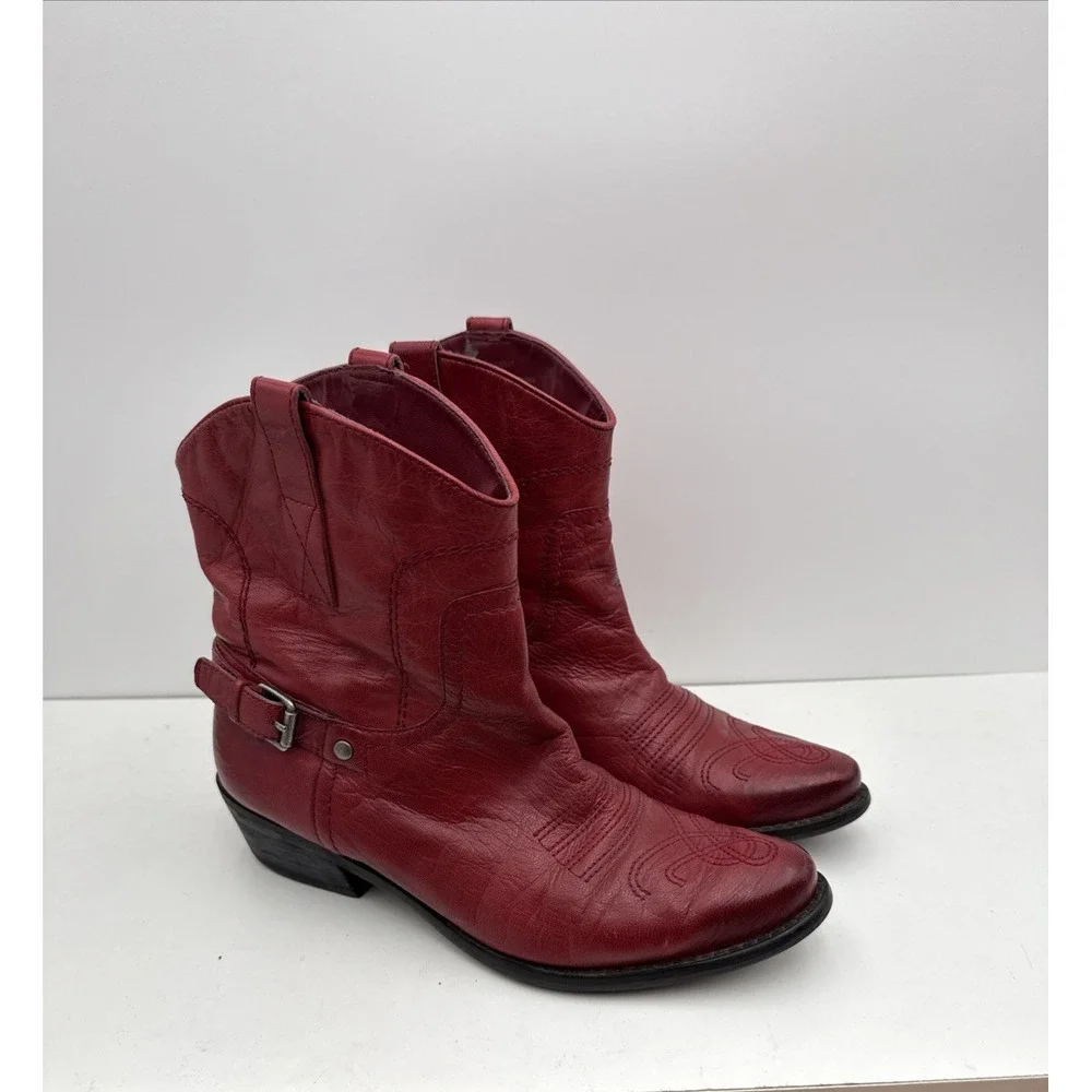 Red Western Cowgirl Ankle Boots Waco w/Buckle Franco Sarto Women Sz 7.5 READ Des